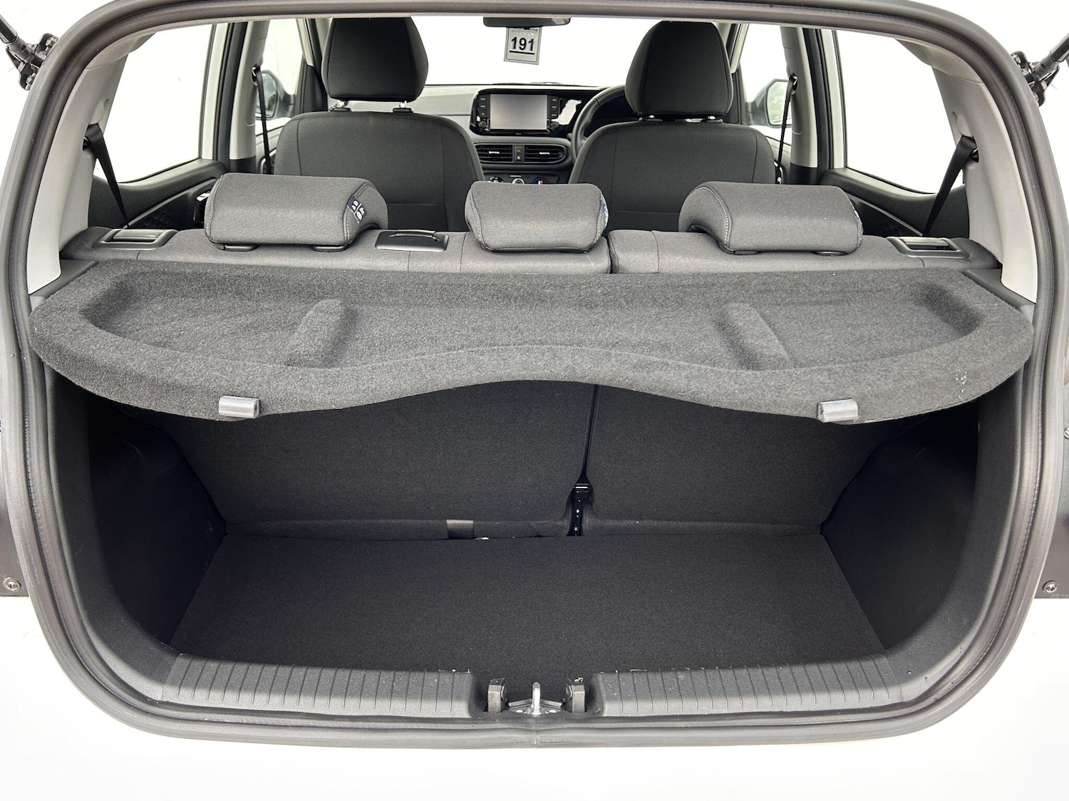 Used Hyundai i10 2023 for sale - 77119821: Photo 29