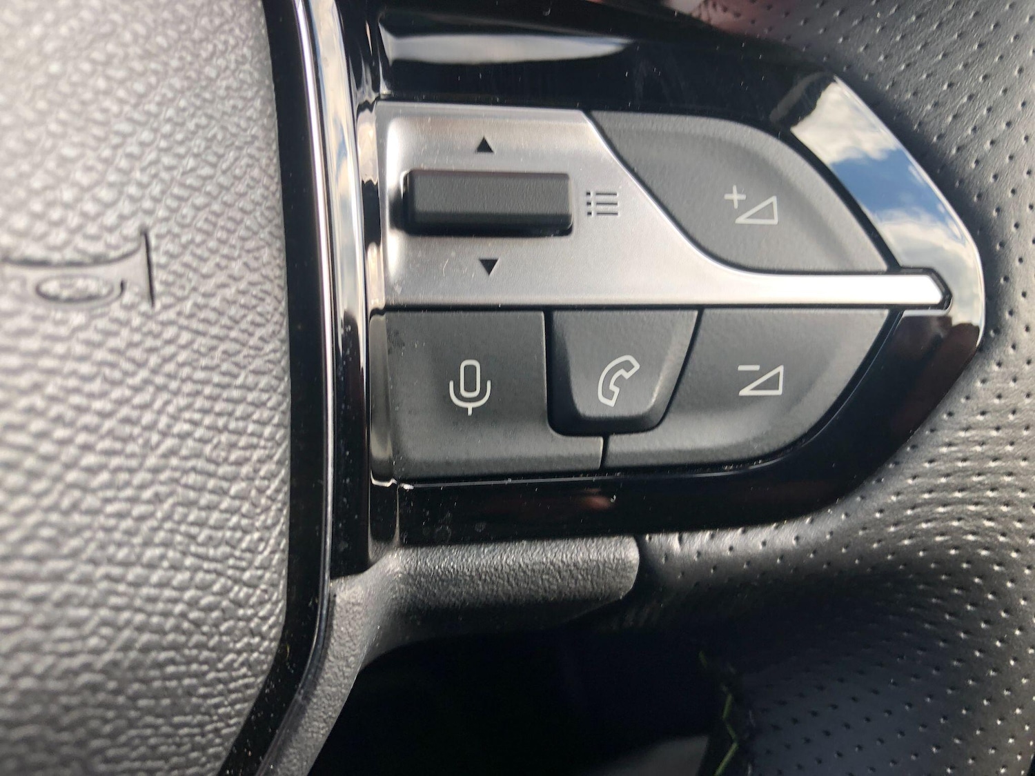 Used Peugeot 308 2024 for sale - 76538763: Photo 48