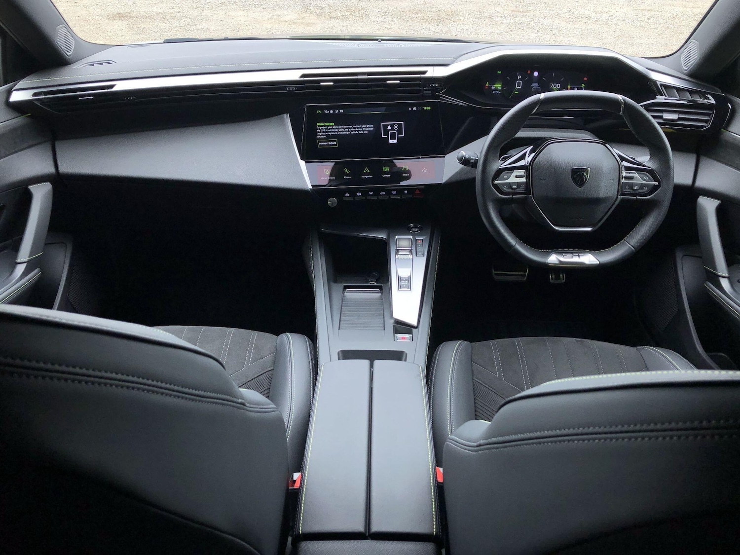 Used Peugeot 408 2024 for sale - 76457418: Photo 11