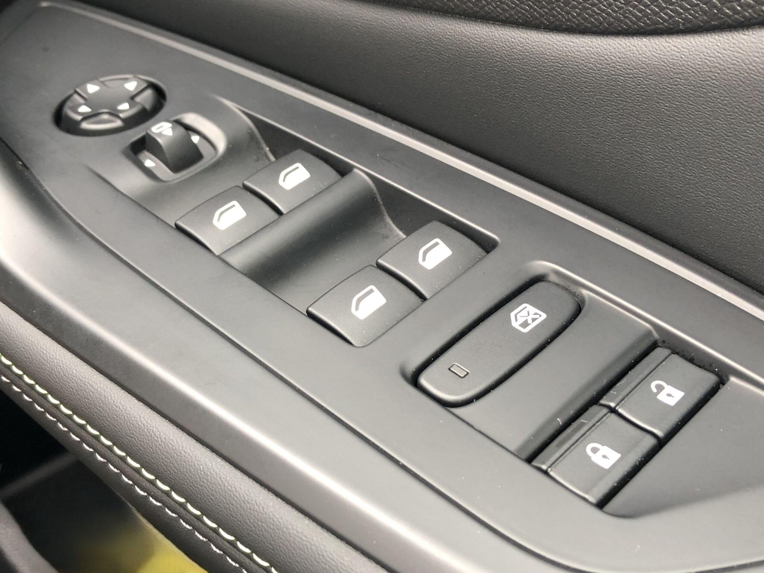 Used Peugeot 408 2024 for sale - 76457418: Photo 26