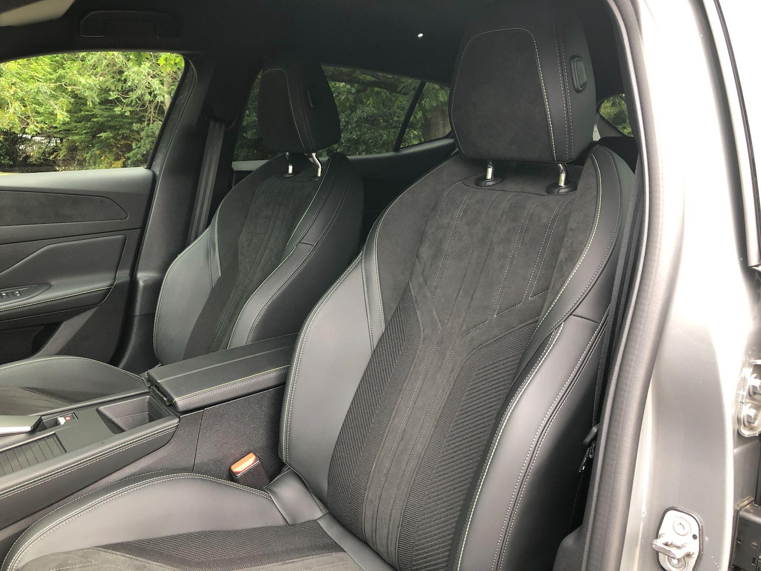 Used Peugeot 408 2024 for sale - 76457418: Photo 28