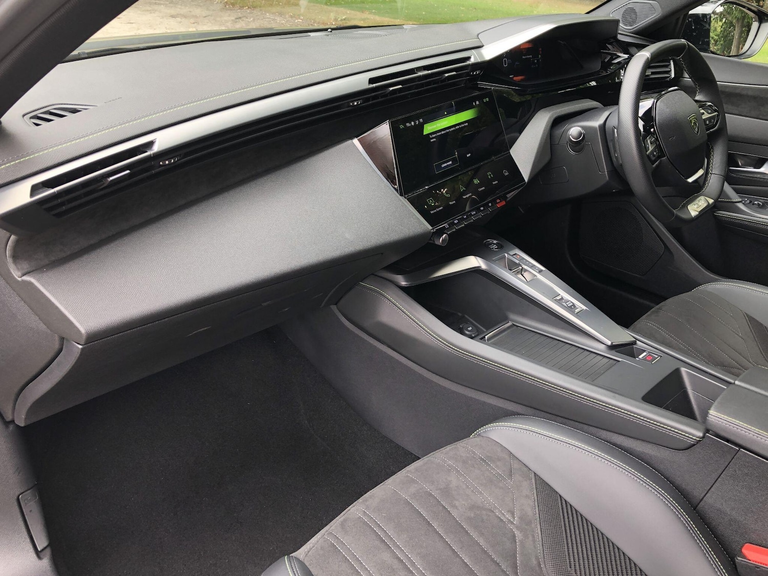 Used Peugeot 408 2024 for sale - 76457418: Photo 33