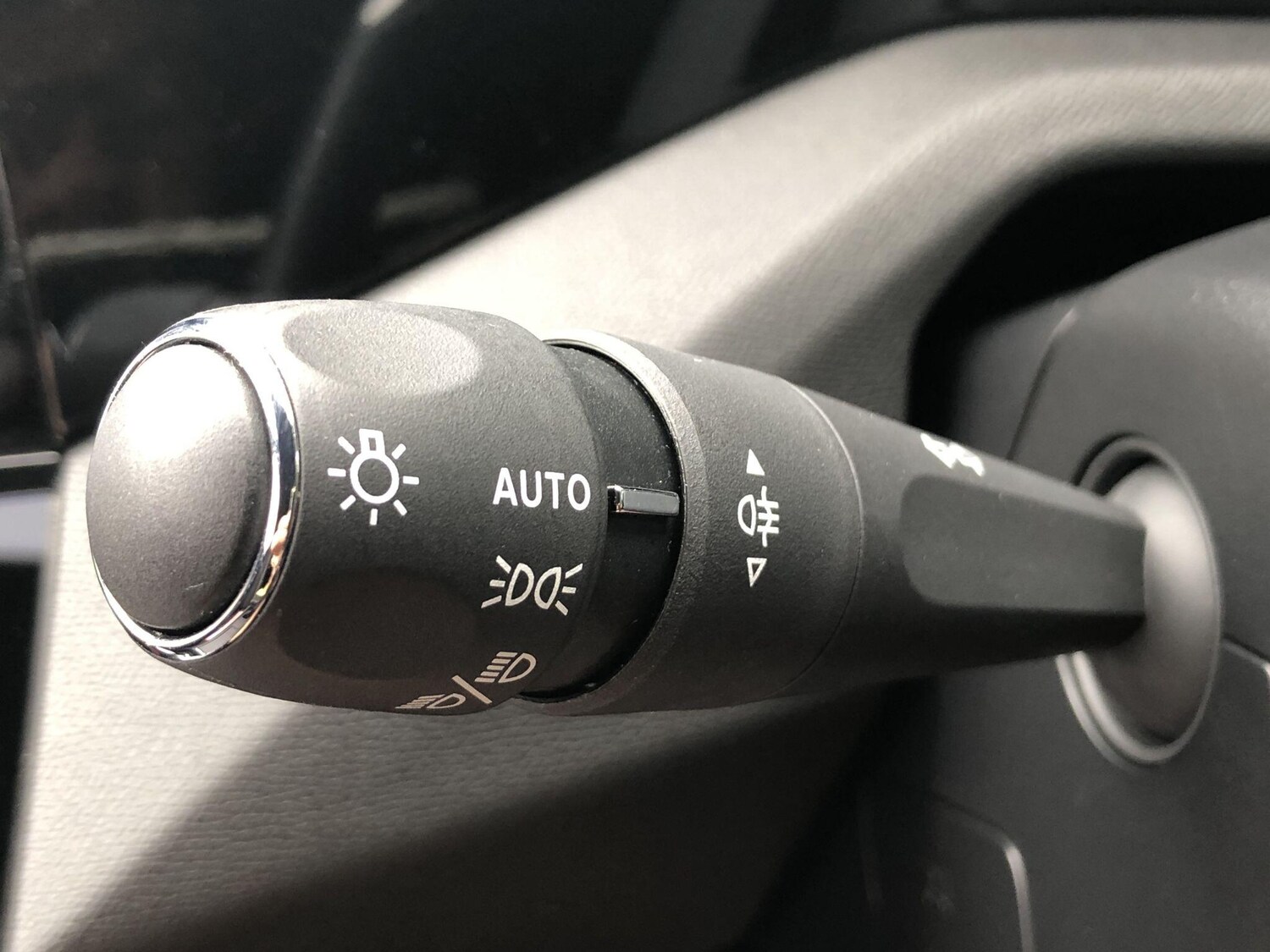 Used Peugeot 408 2024 for sale - 76457418: Photo 38