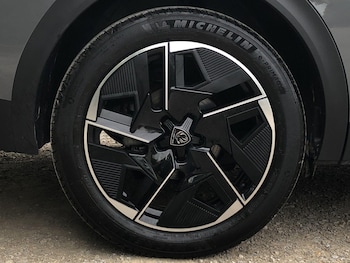 Used Peugeot 408 2024 for sale - 76457418: Photo