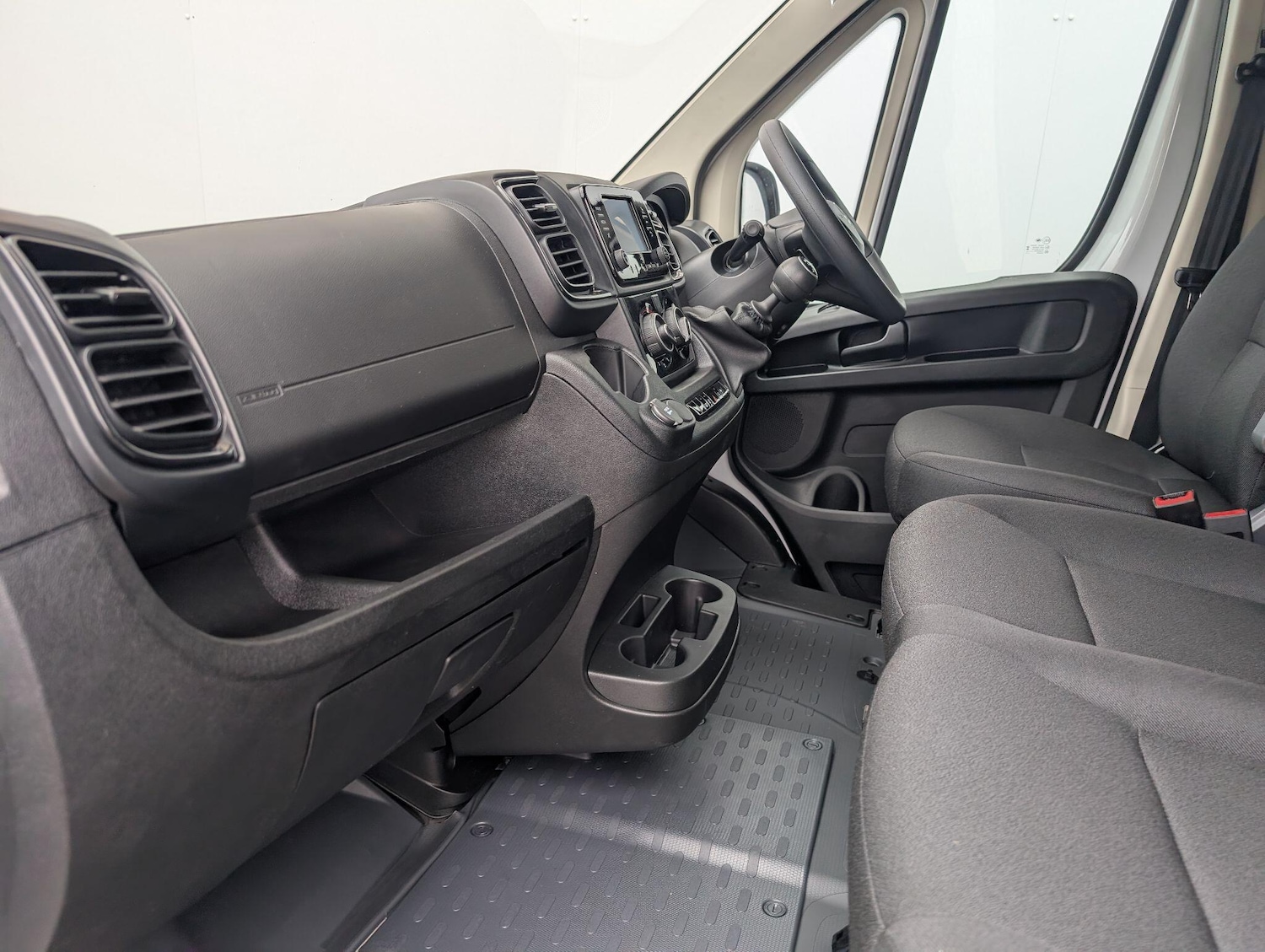 Used Citroen Relay 2025 for sale - 76151589: Photo 13