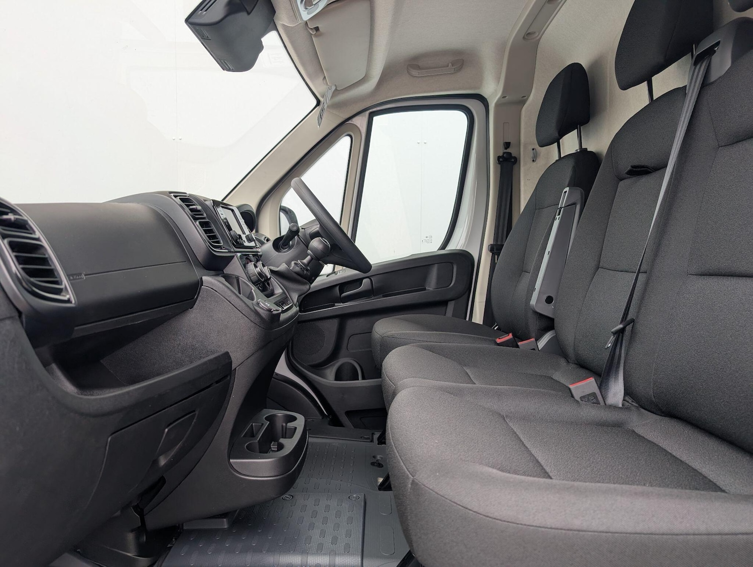 Used Citroen Relay 2025 for sale - 76151589: Photo 14