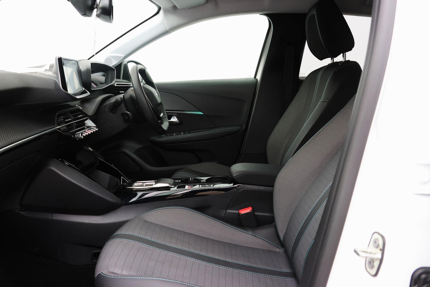 Used Peugeot E-208 2024 for sale - 76060819: Photo 11