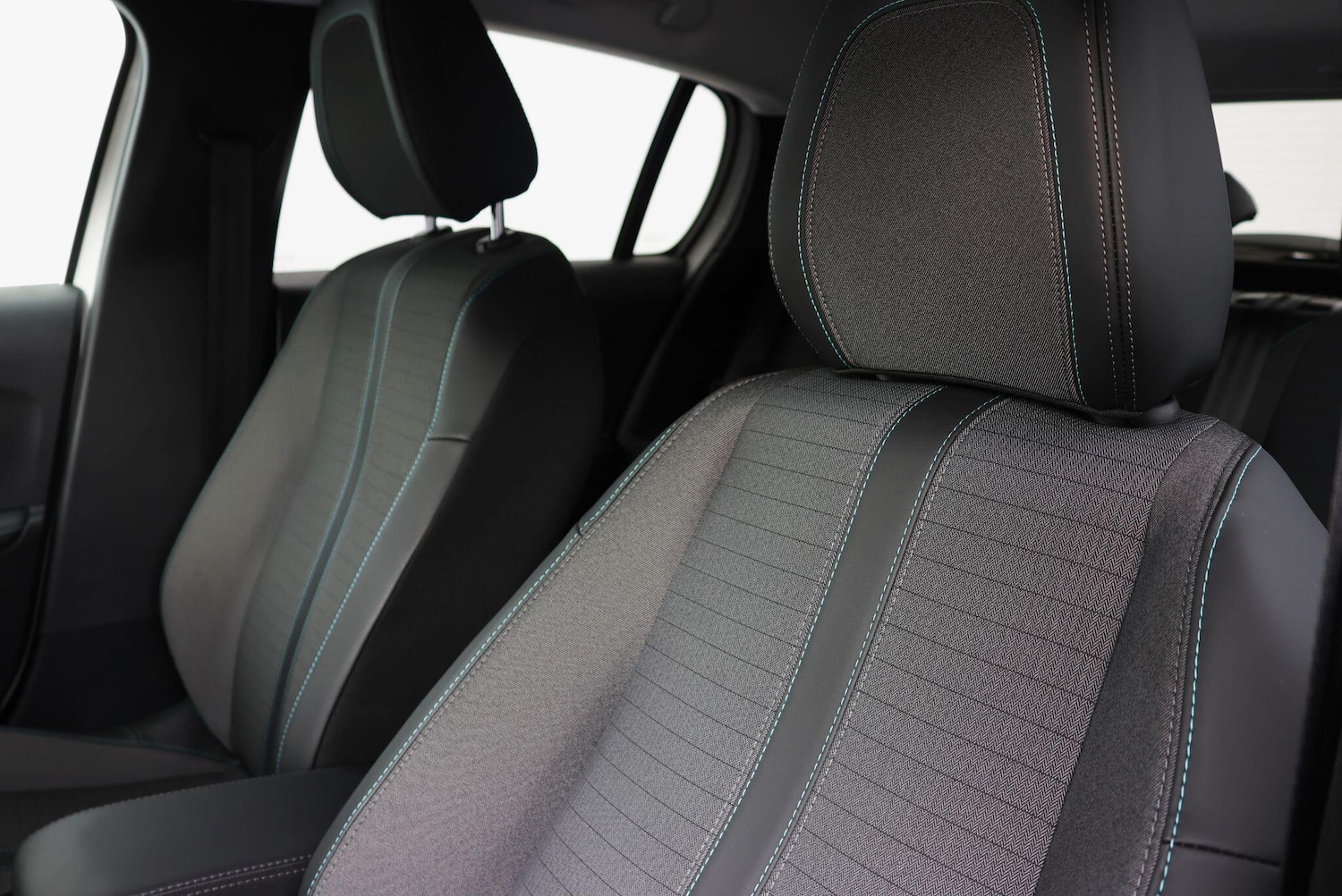 Used Peugeot E-208 2024 for sale - 76060819: Photo 12