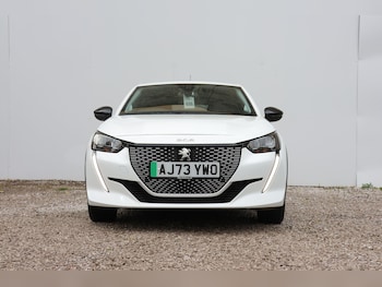 Used Peugeot E-208 2024 for sale - 76060819: Photo