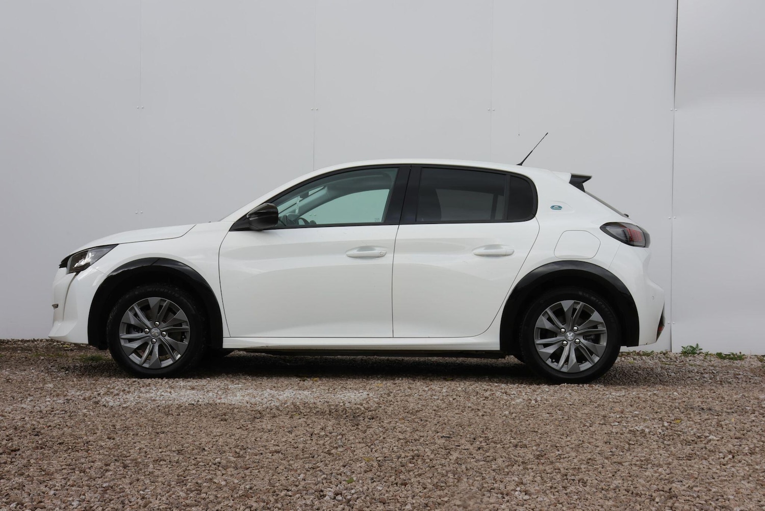 Used Peugeot E-208 2024 for sale - 76060819: Photo 5