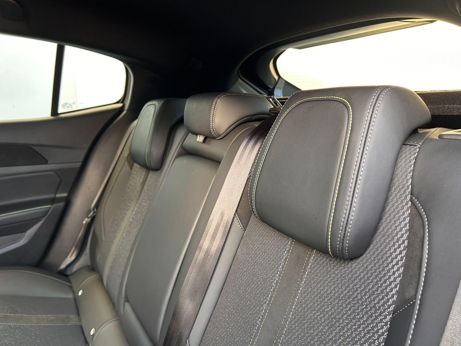 Used Peugeot 408 2025 for sale - 76801268: Photo 24