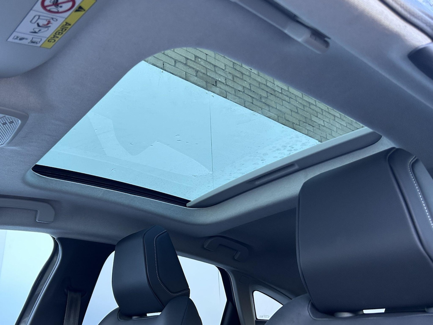 Used Citroen e-C4 2022 for sale - 76786586: Photo 10