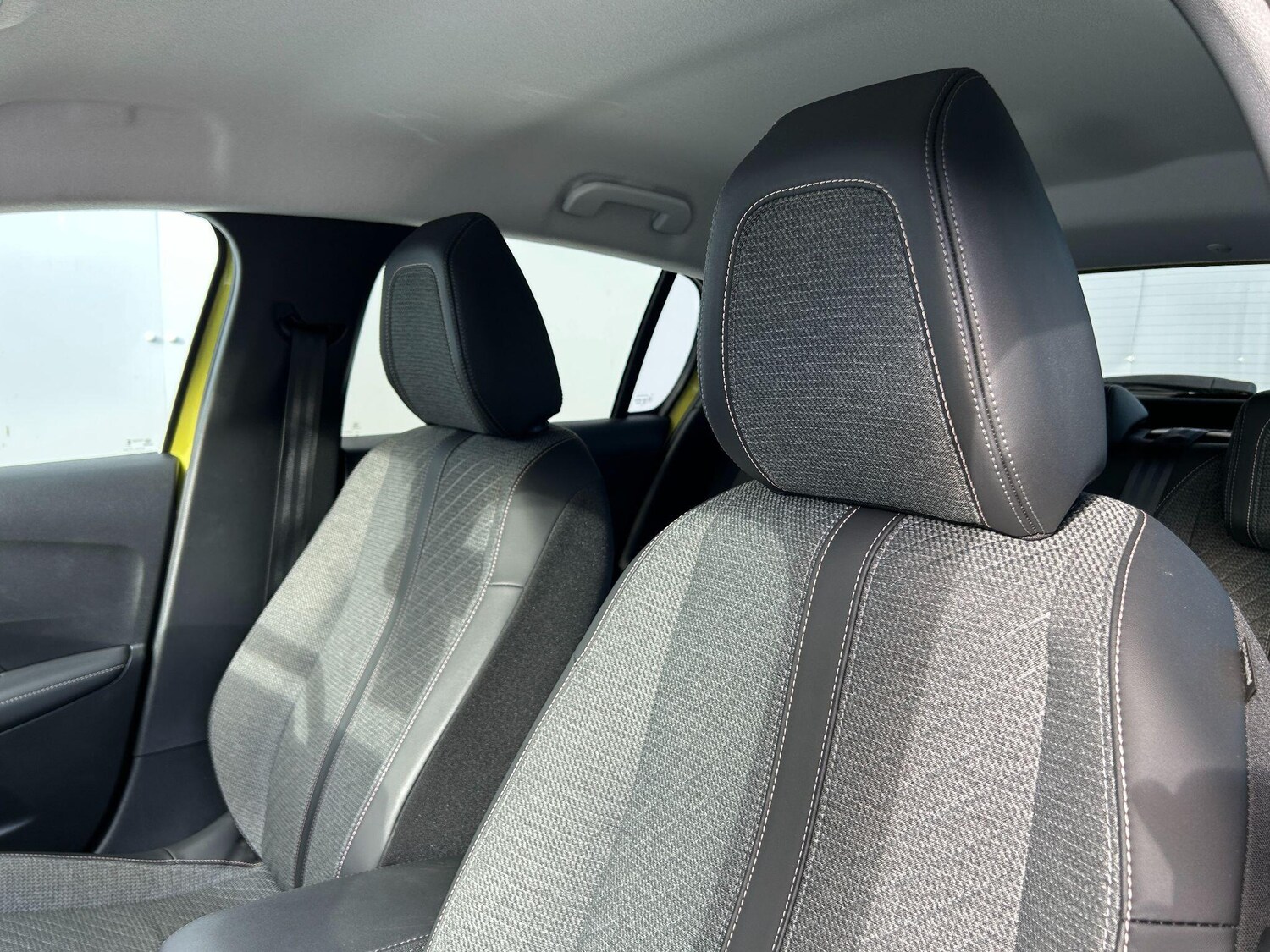 Used Peugeot E-208 2024 for sale - 76360616: Photo 18