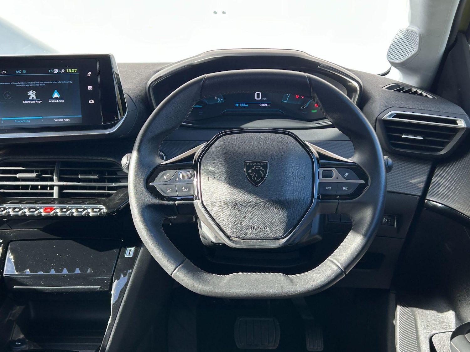 Used Peugeot E-208 2024 for sale - 76360616: Photo 21