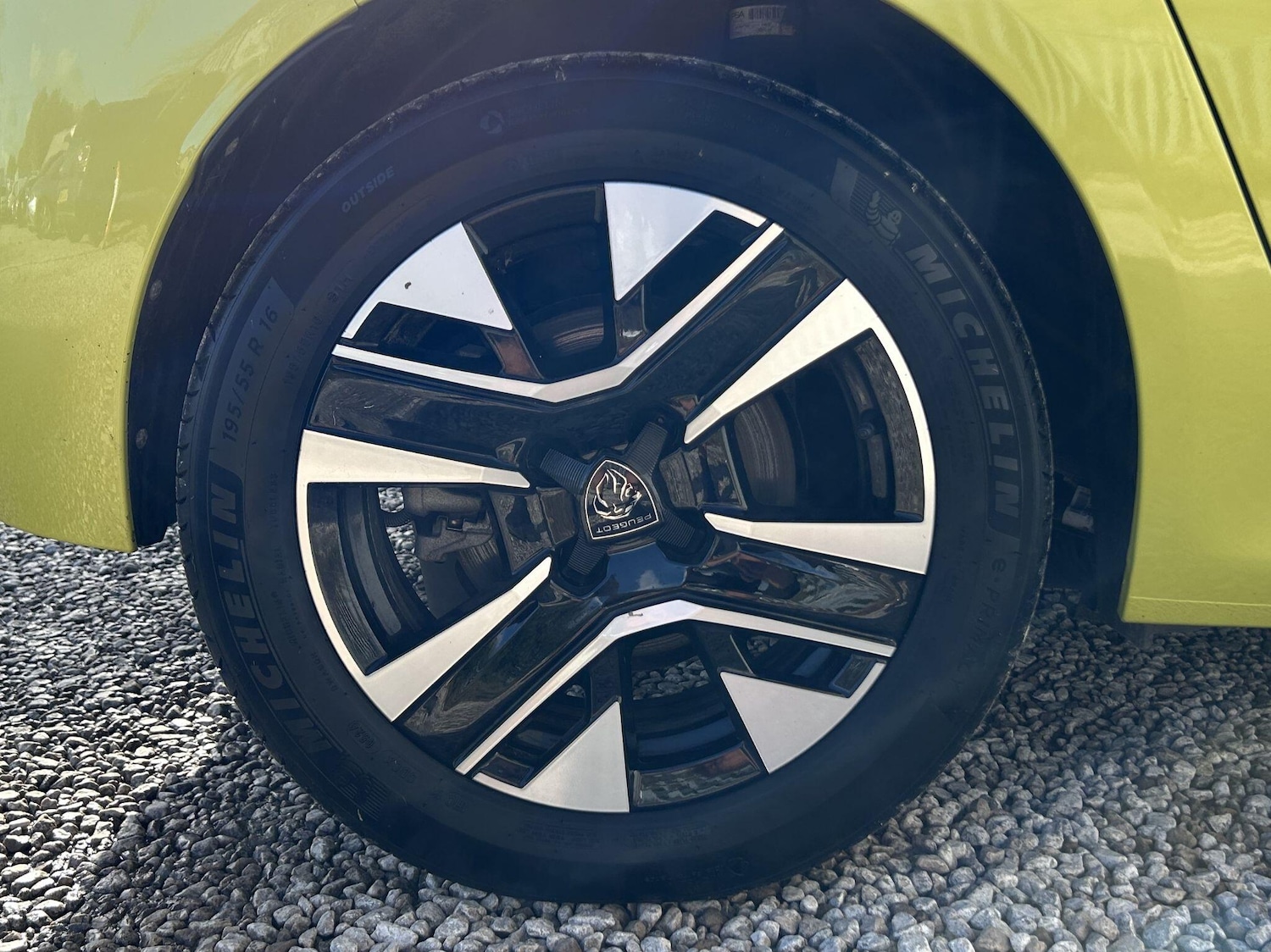 Used Peugeot E-208 2024 for sale - 76360616: Photo 35