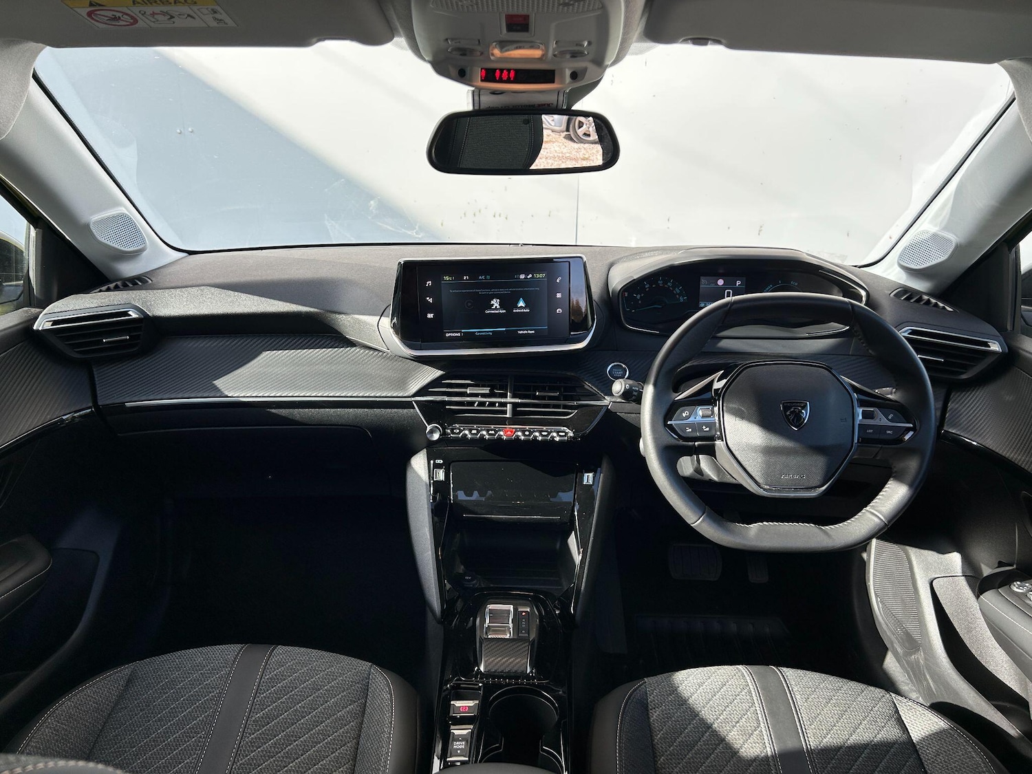 Used Peugeot E-208 2024 for sale - 76360616: Photo 5