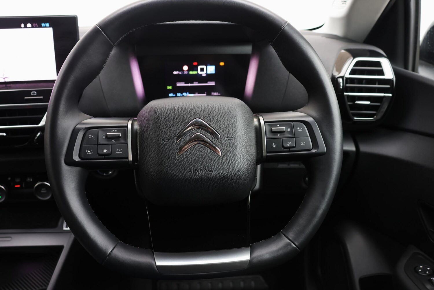 Used Citroen e-C4 2024 for sale - 76200294: Photo 20