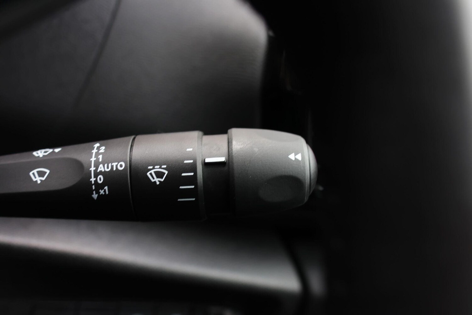 Used Citroen e-C4 2024 for sale - 76200294: Photo 24