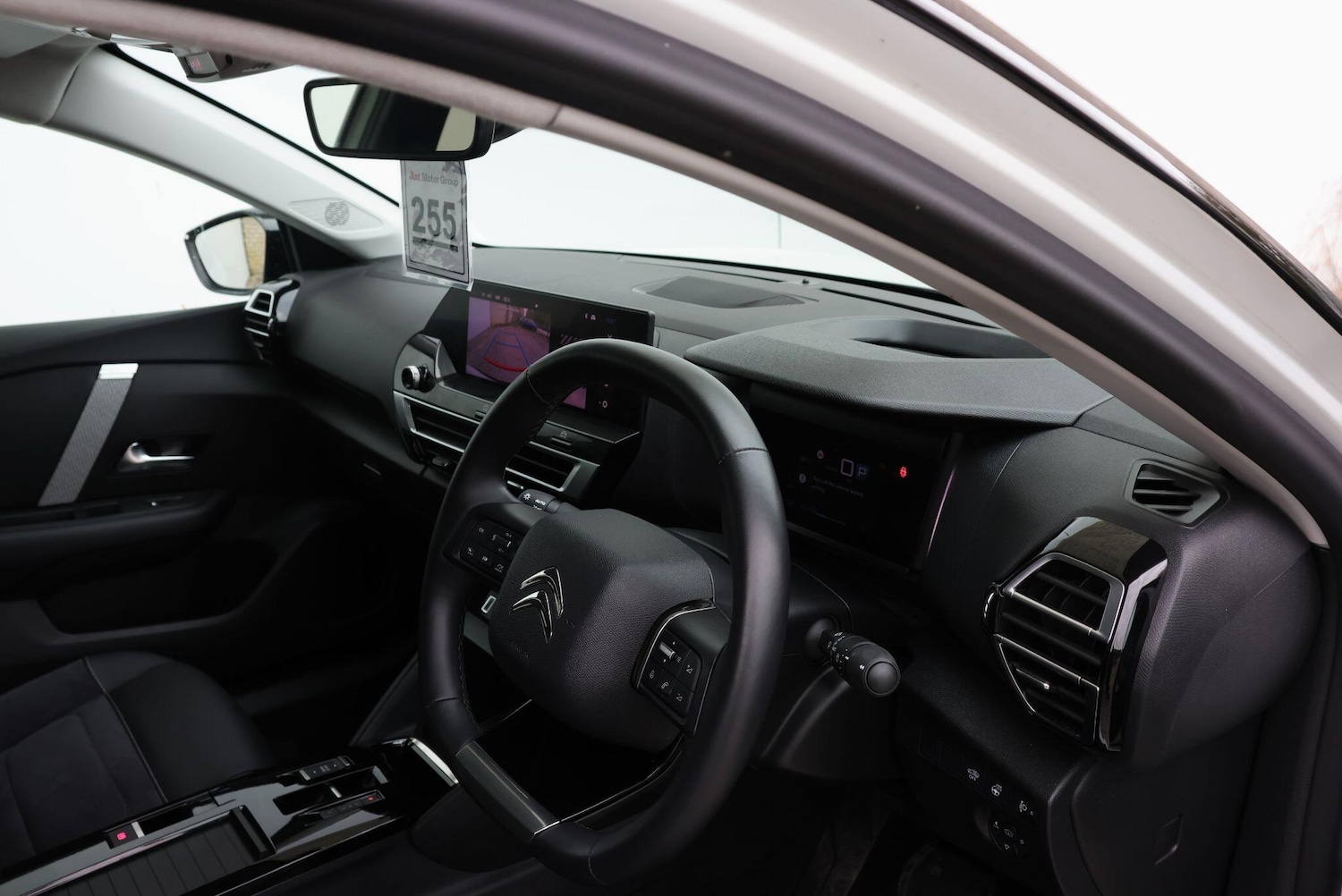 Used Citroen e-C4 2024 for sale - 76200294: Photo 45