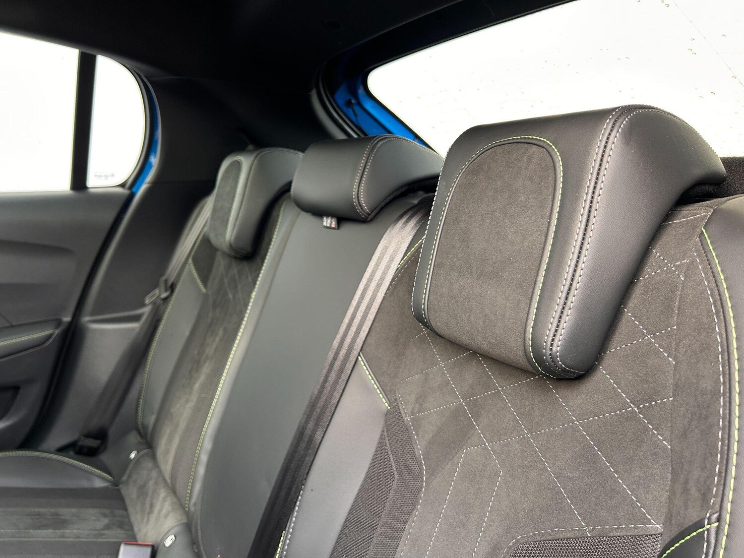 Used Peugeot E-208 2021 for sale - 76657898: Photo 11