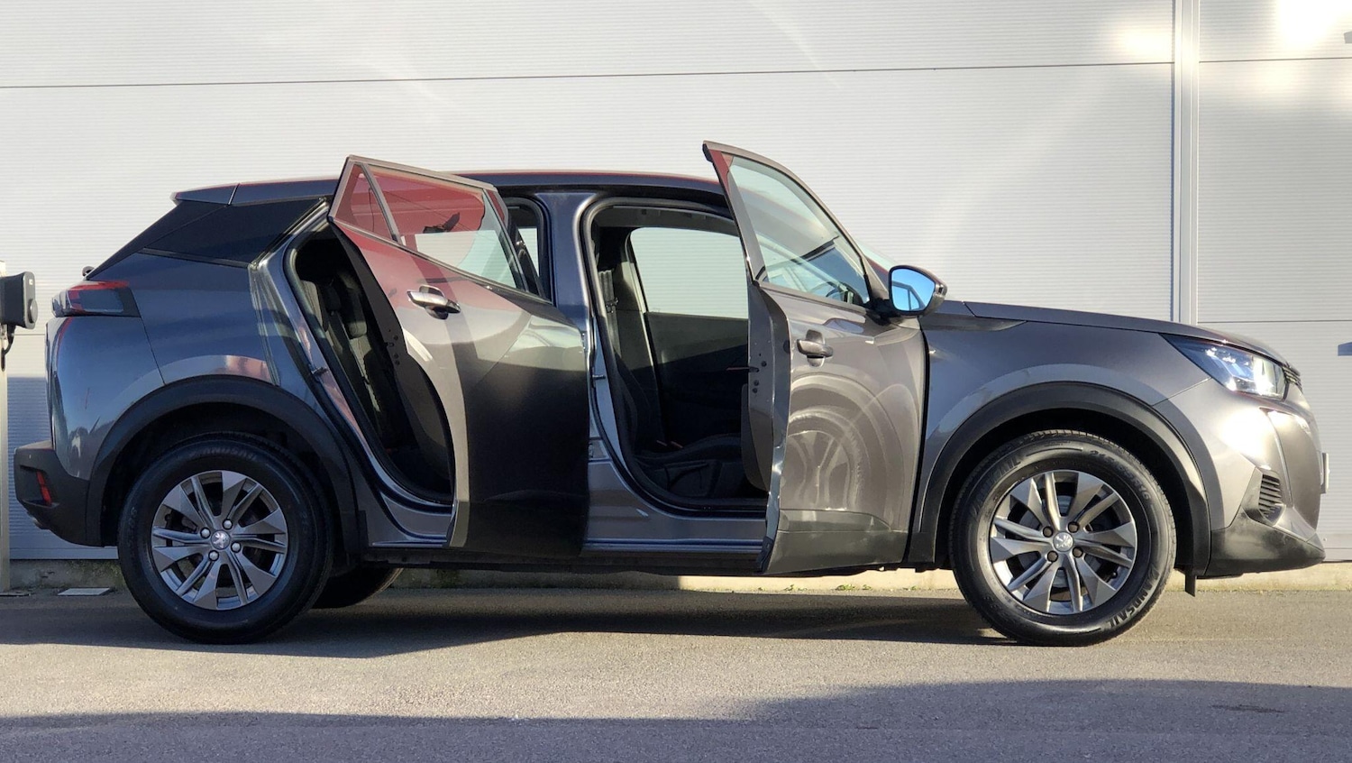 Used Peugeot 2008 2022 for sale - 76689959: Photo 10