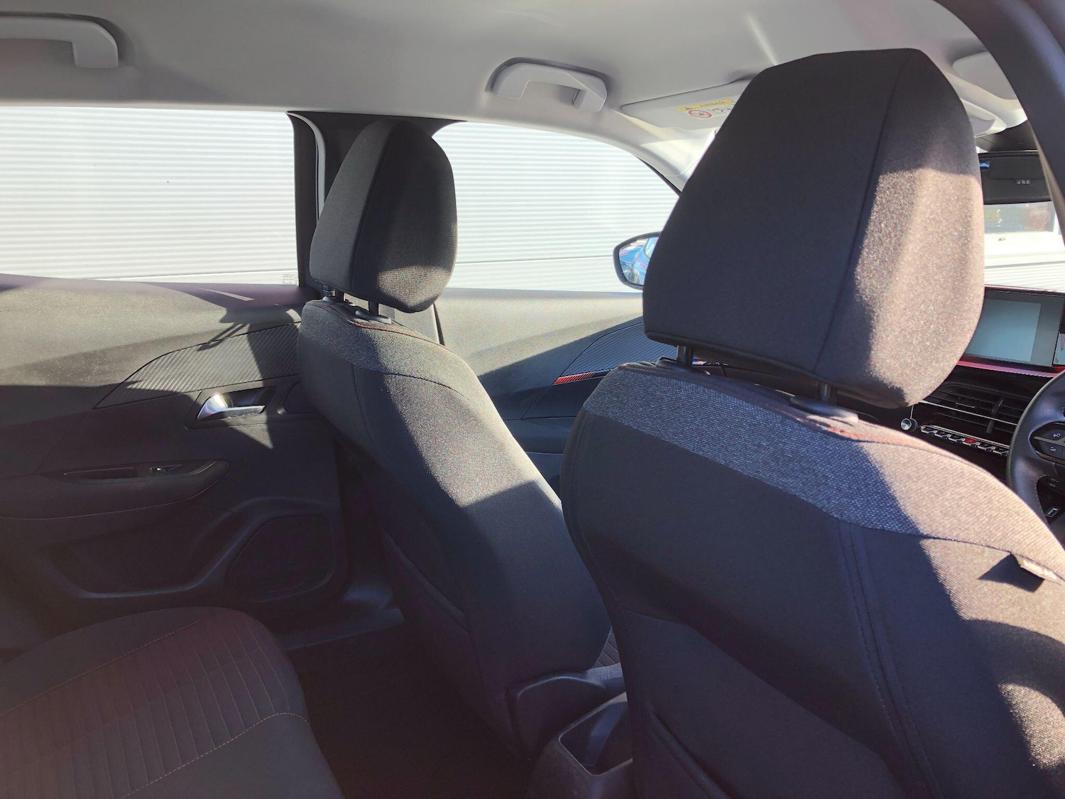 Used Peugeot 2008 2022 for sale - 76689959: Photo 25