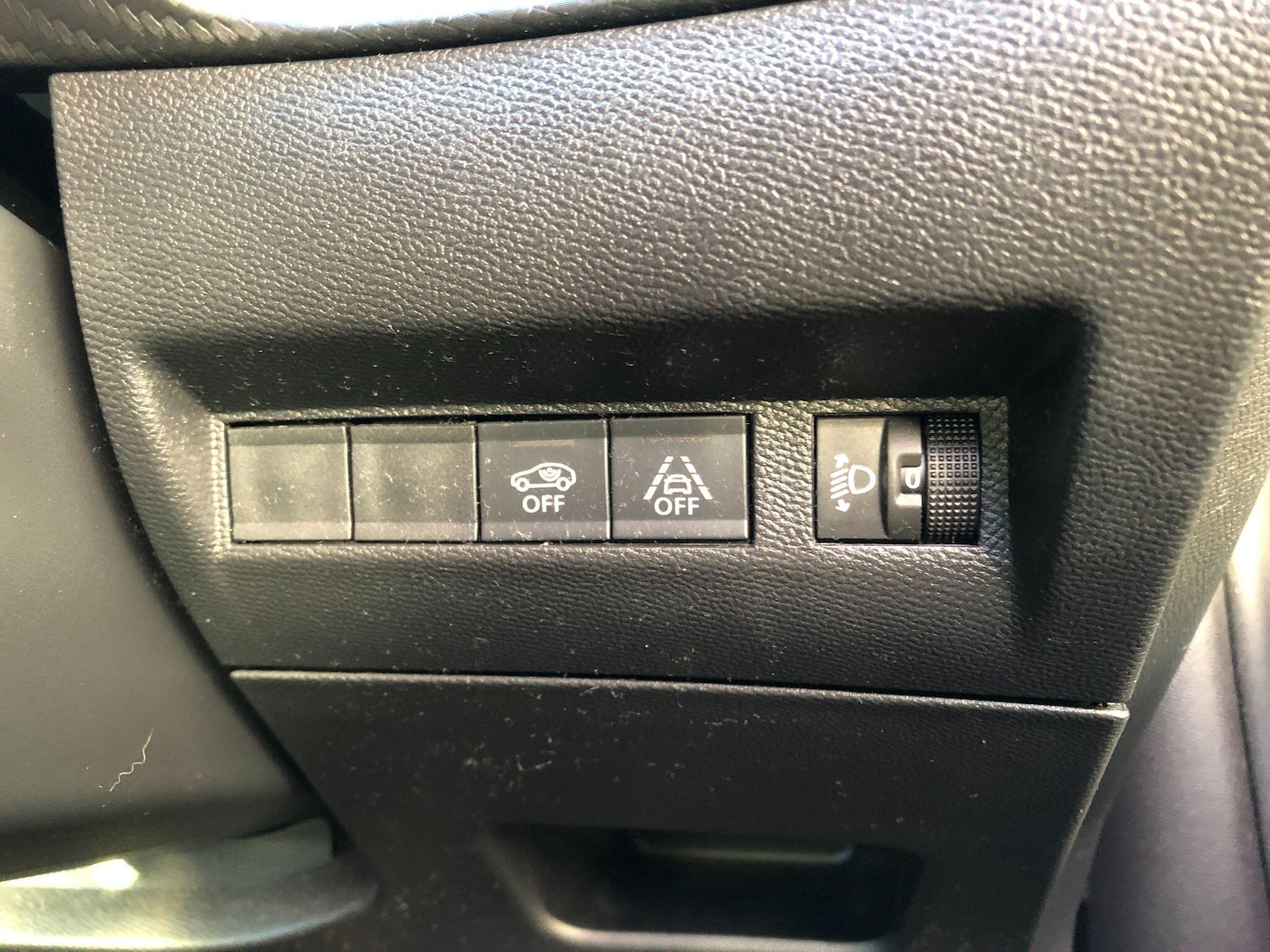 Used Peugeot 2008 2022 for sale - 76689959: Photo 28