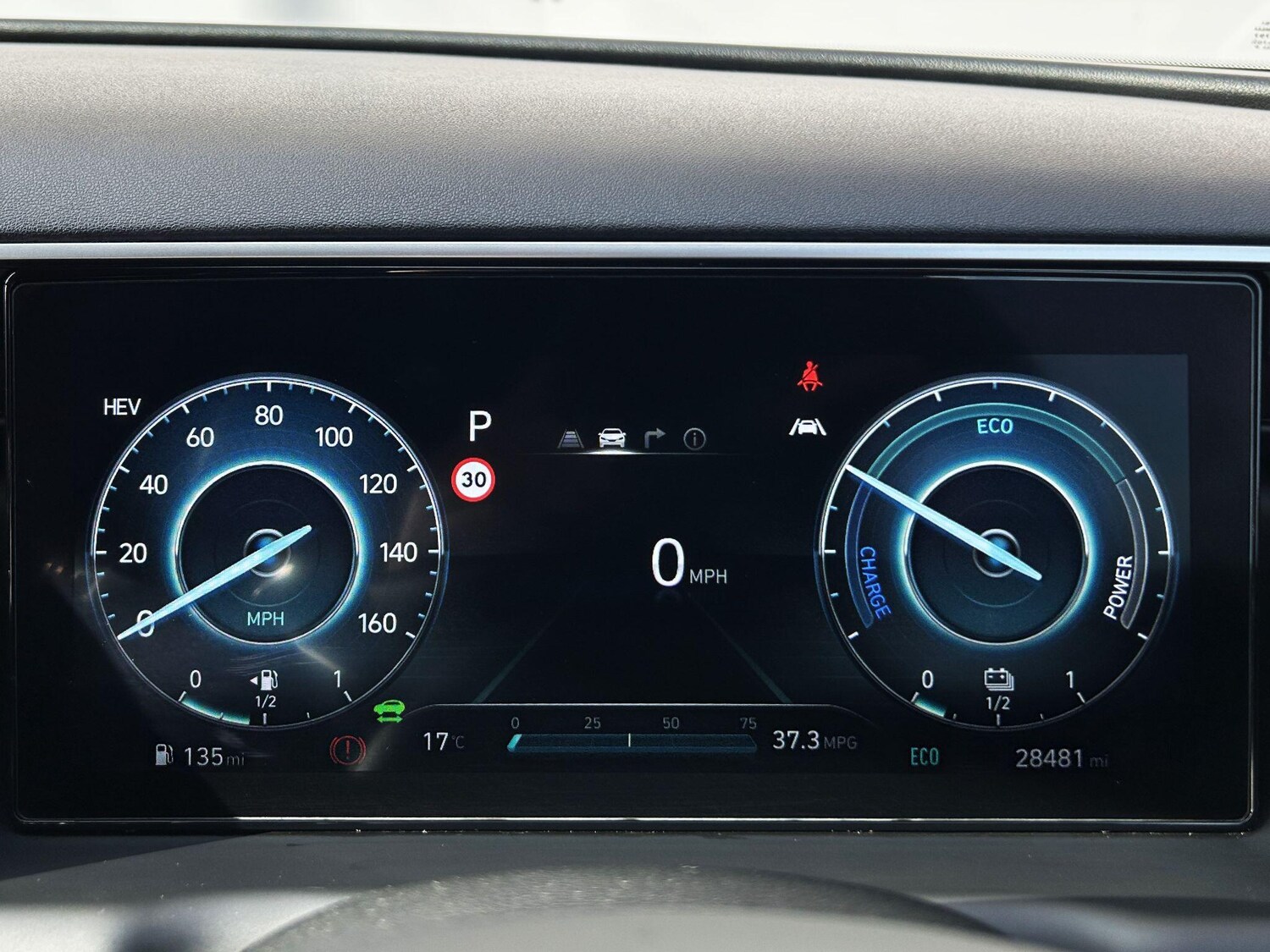 Used Hyundai TUCSON 2021 for sale - 76327370: Photo 3