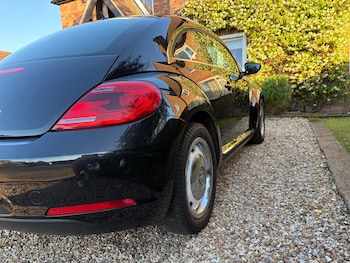 Used Volkswagen Beetle 2012 for sale - 79528697: Photo