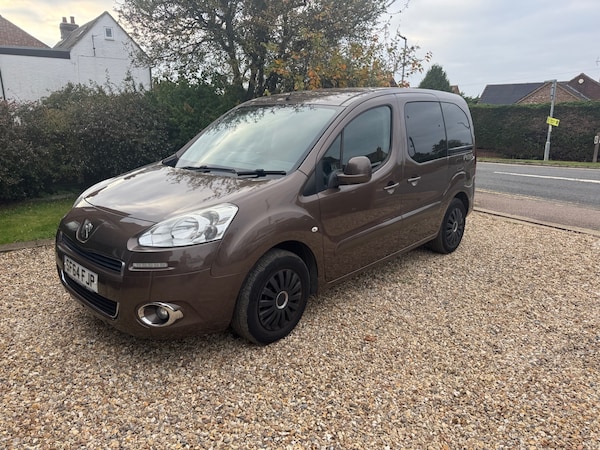 Used Peugeot Partner Tepee 2014 for sale - 76249625: Photo 20