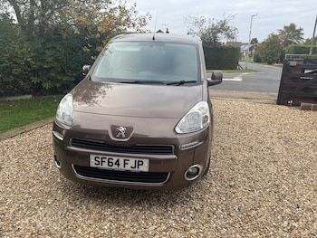 Used Peugeot Partner Tepee 2014 for sale - 76249625: Photo 3