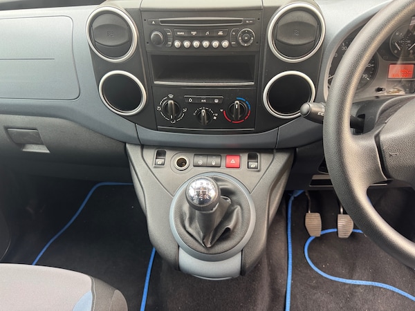 Used Peugeot Partner Tepee 2014 for sale - 76249625: Photo 6