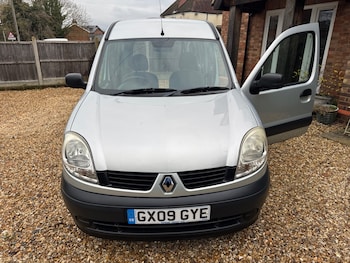 Used Renault Kangoo 2009 for sale - 77482349: Photo