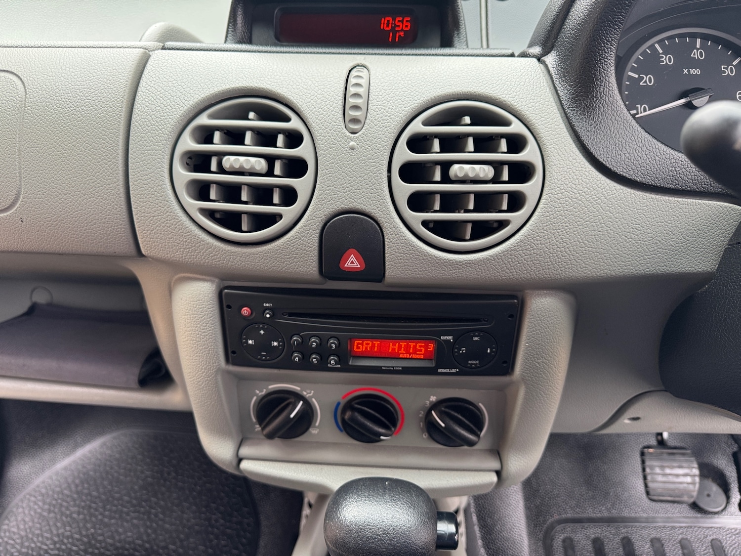 Used Renault Kangoo 2009 for sale - 77482349: Photo 8