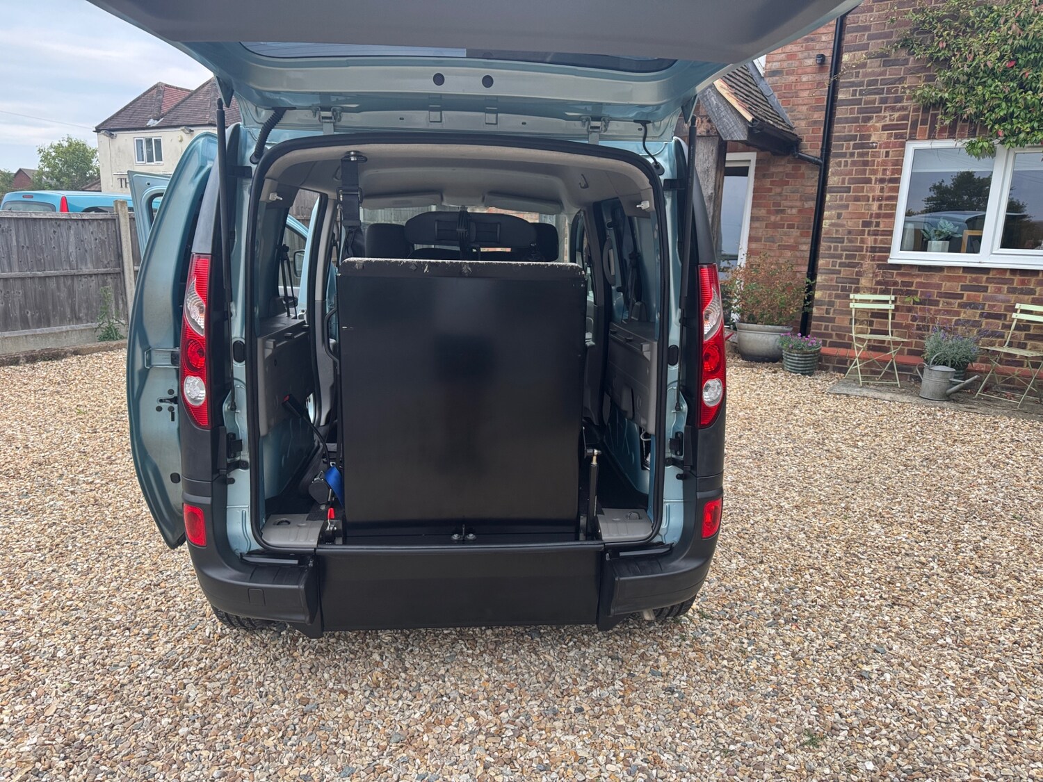 Vehicle 25