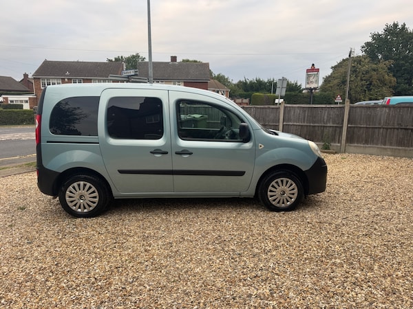 Used Renault Kangoo 2010 for sale - 75638536: Photo 7