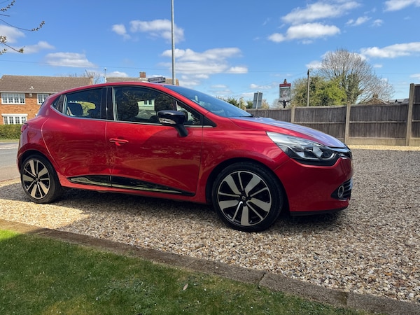 Used Renault Clio 2016 for sale - 76287322: Photo 11