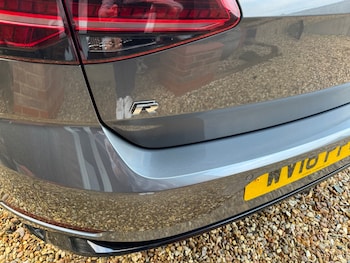 Used Volkswagen Golf 2018 for sale - 78976551: Photo