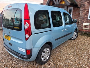 Used Renault Kangoo 2011 for sale - 77707798: Photo