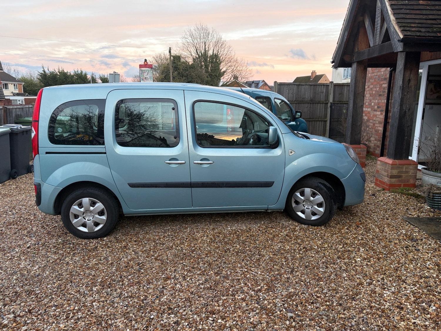 Used Renault Kangoo 2011 for sale - 77707798: Photo 4