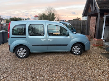 Used Renault Kangoo 2011 for sale - 77707798: Photo