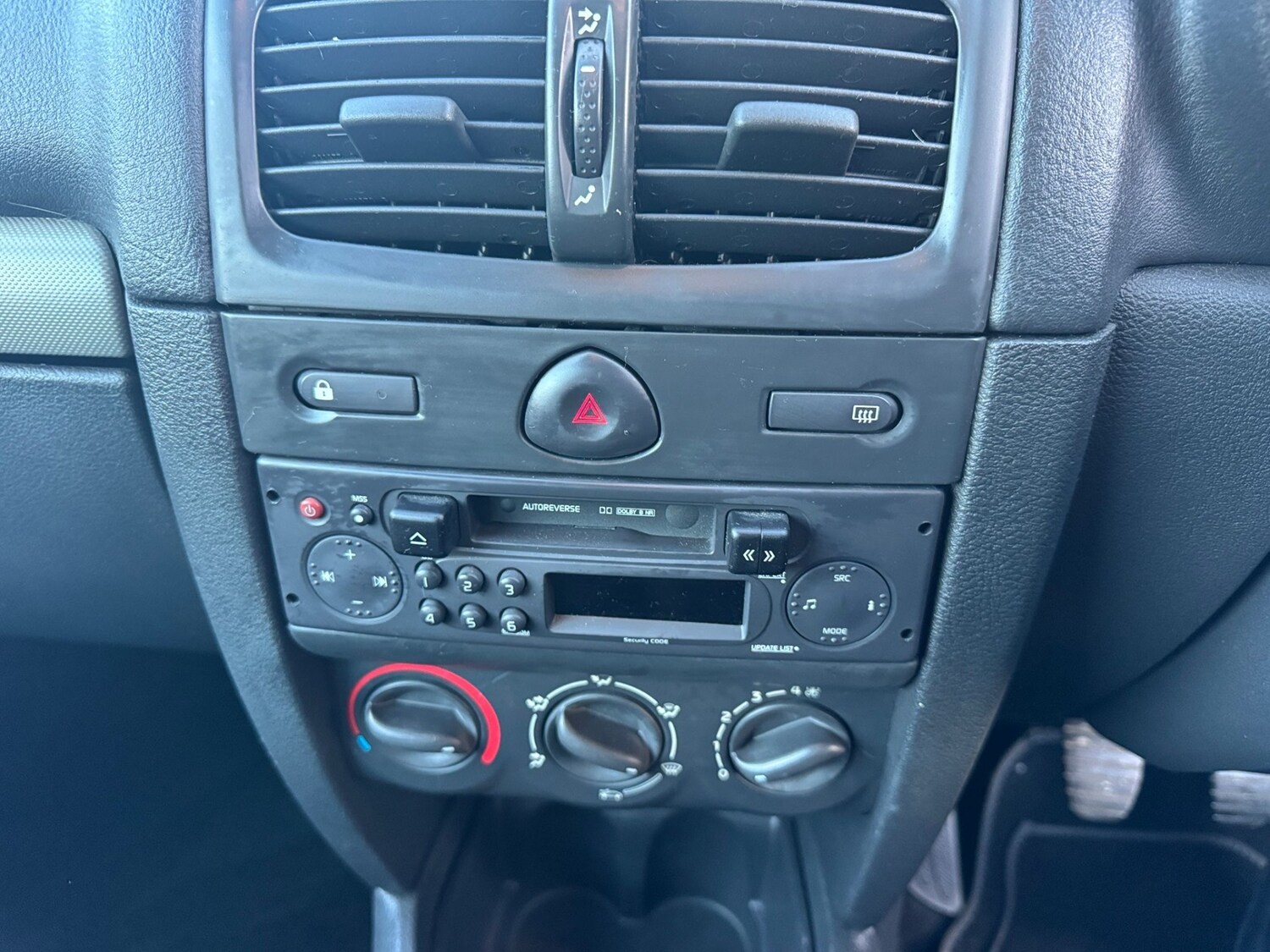 Used Renault Clio 2008 for sale - 78139749: Photo 10