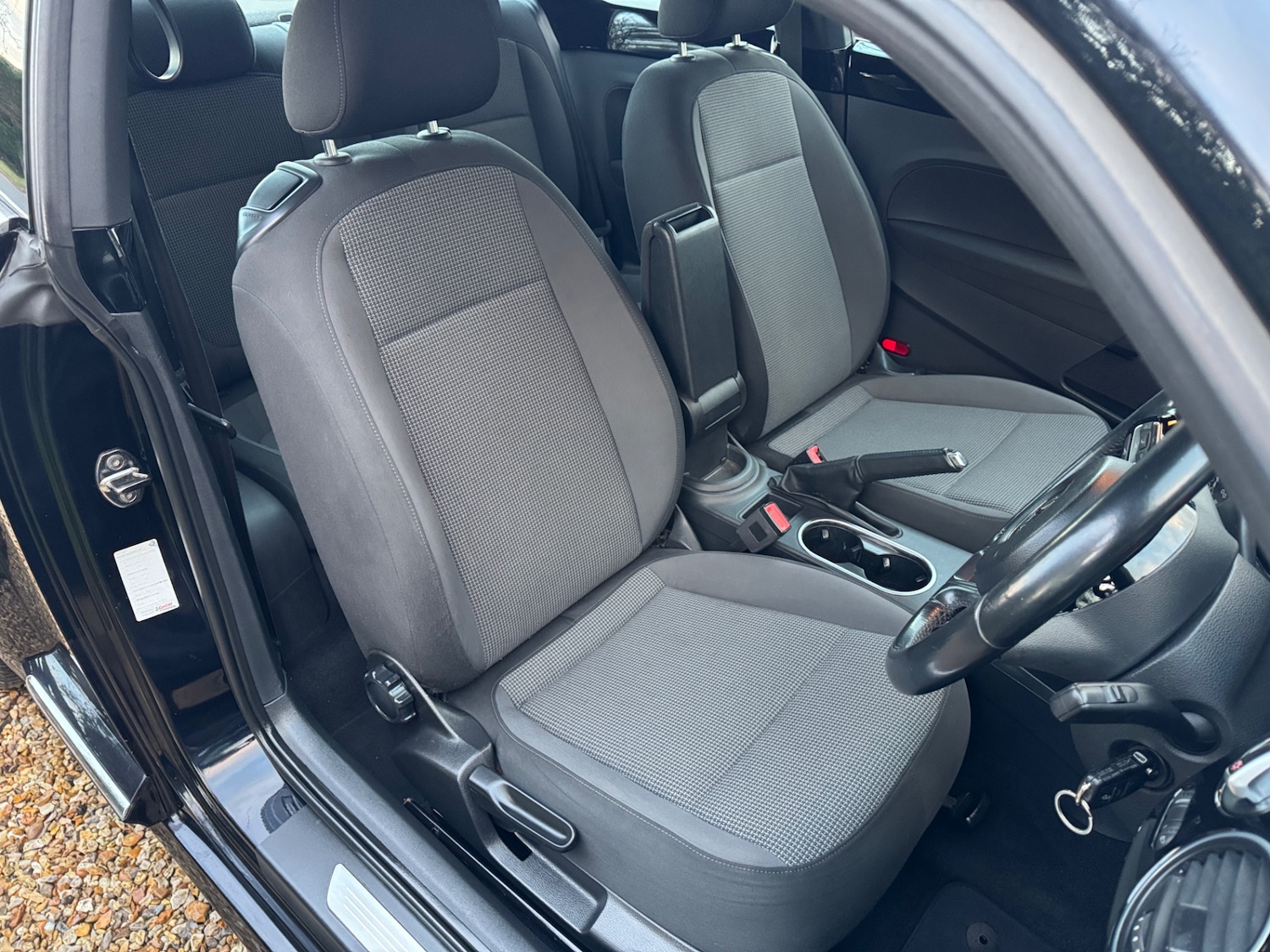 Used Volkswagen Beetle 2012 for sale - 77225930: Photo 13