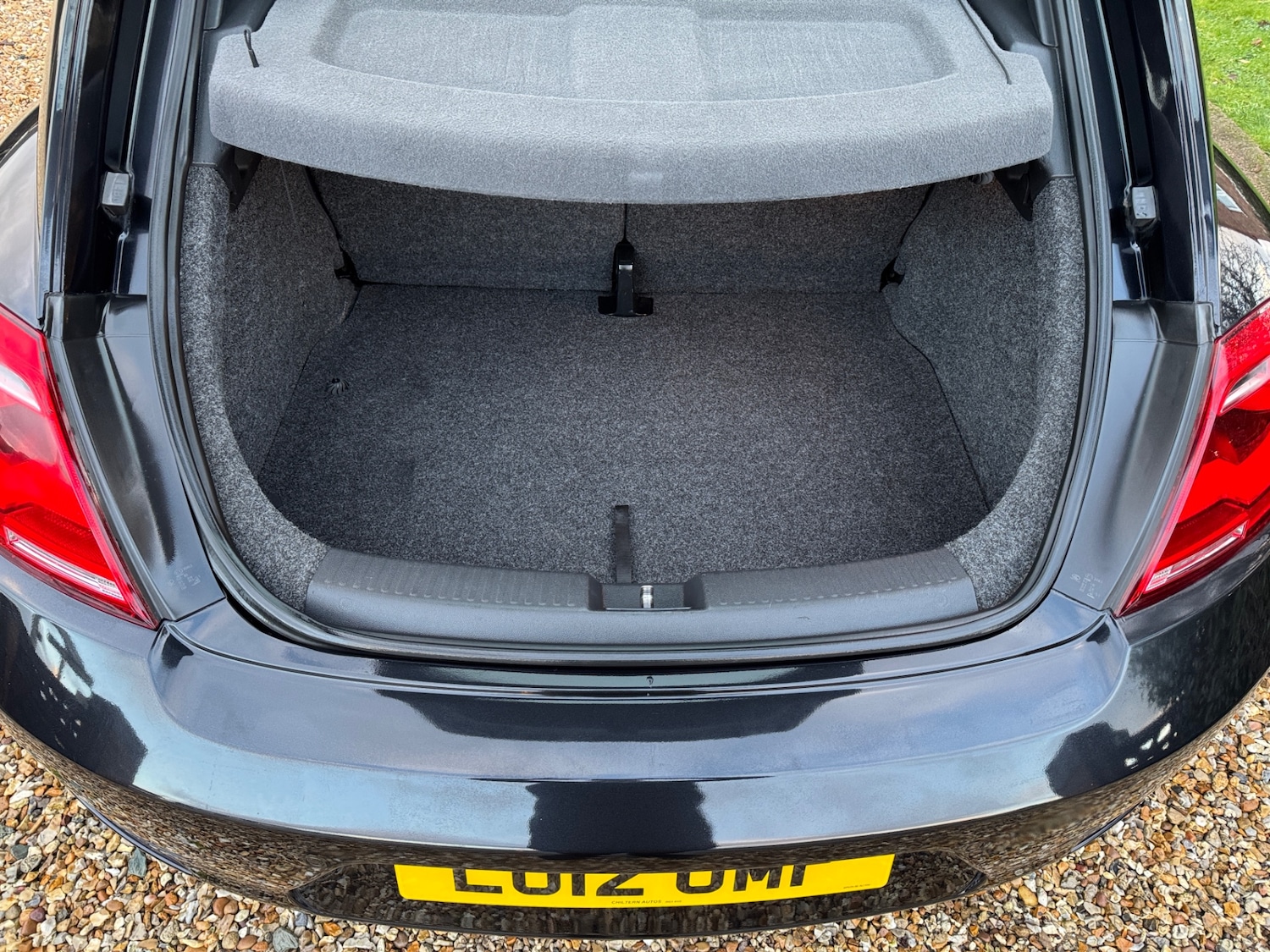 Used Volkswagen Beetle 2012 for sale - 77225930: Photo 7