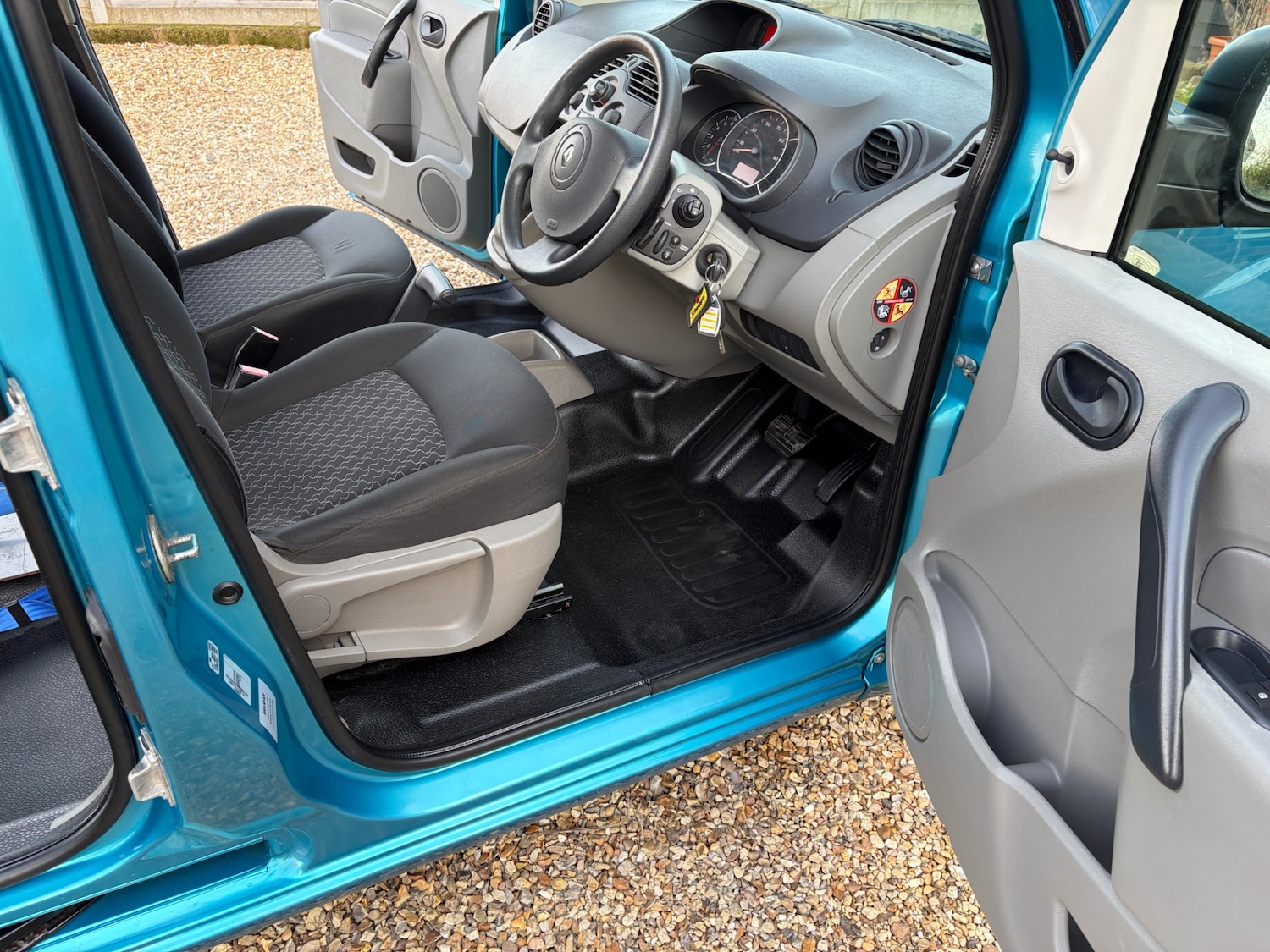 Used Renault Kangoo 2010 for sale - 78011240: Photo 15