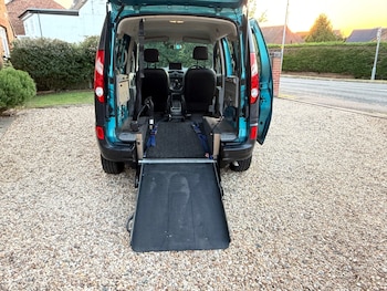 Used Renault Kangoo 2010 for sale - 79333127: Photo