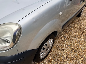 Used Renault Kangoo 2009 for sale - 77118872: Photo