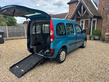 Used Renault Kangoo 2010 for sale - 75313901: Photo