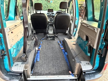 Used Renault Kangoo 2010 for sale - 79143800: Photo