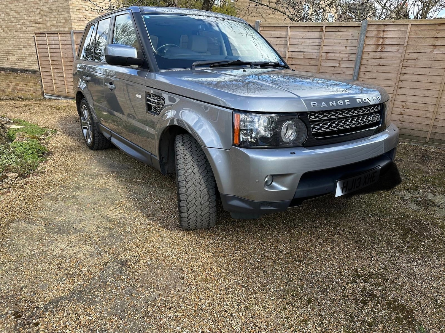 Used Land Rover Range Rover Sport 2013 for sale - 78015015: Photo 2